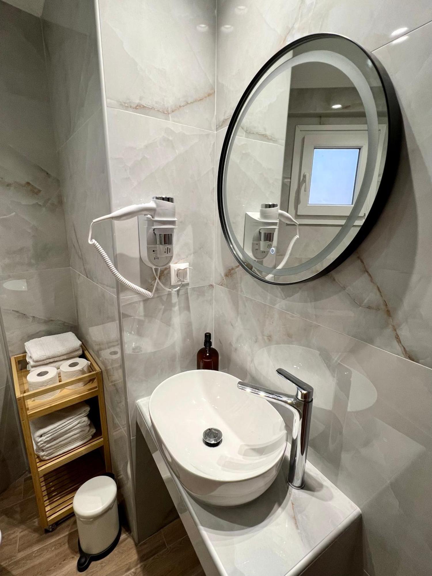 Sapphire View Skg Apartment Thessaloníki Ngoại thất bức ảnh